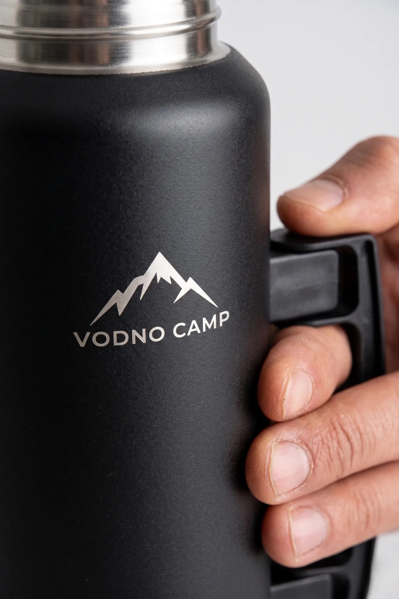 Vodno Camp 1.5 Litre Çelik Termos